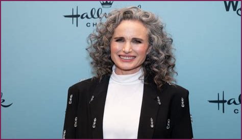 Julian Barboza: A Rising Star In The World Of Entertainment